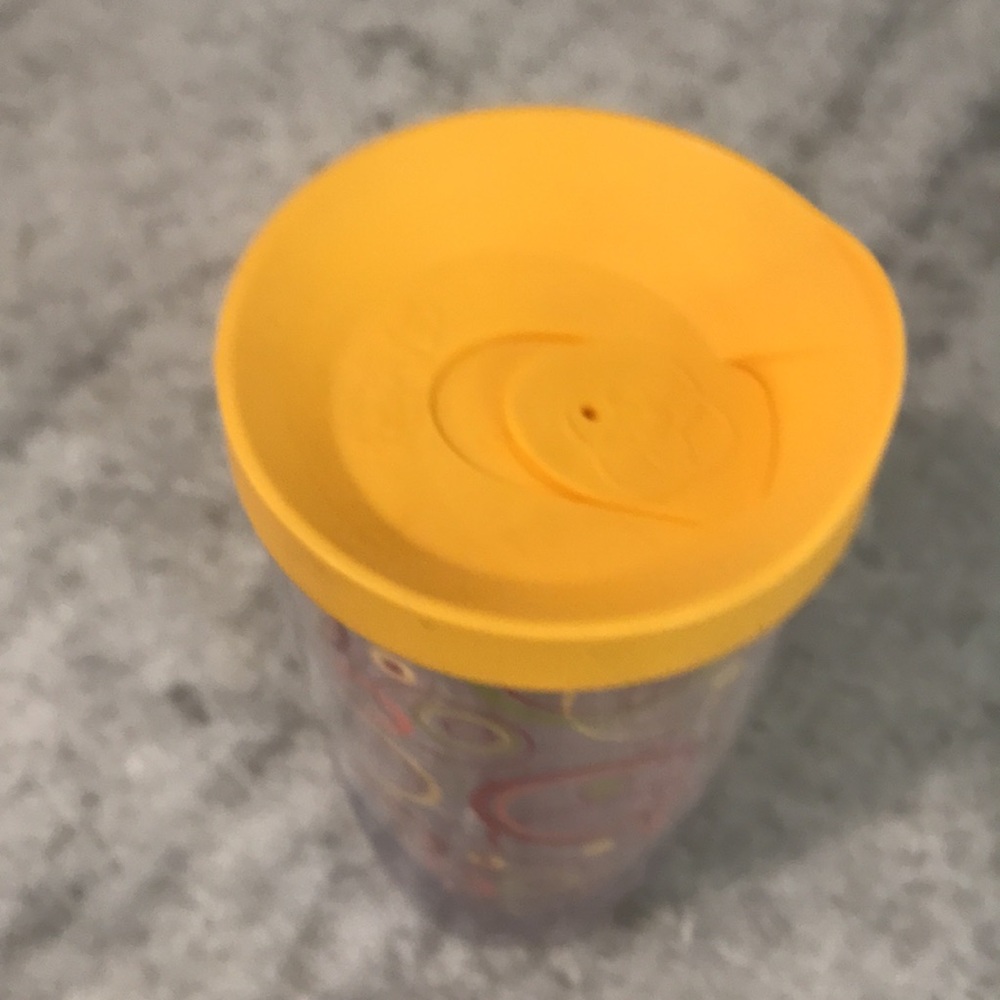 Tervis Tumbler Mug Fiesta 16 oz Travel Lid Yellow Orange Retro Y2K - Picture 3 of 9